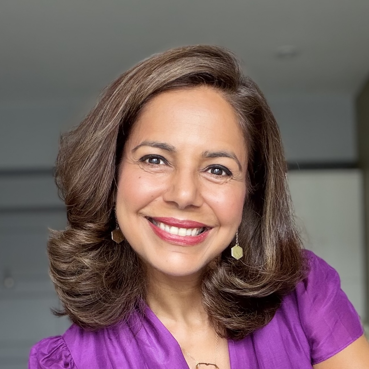 Anita Ferson Clark headshot